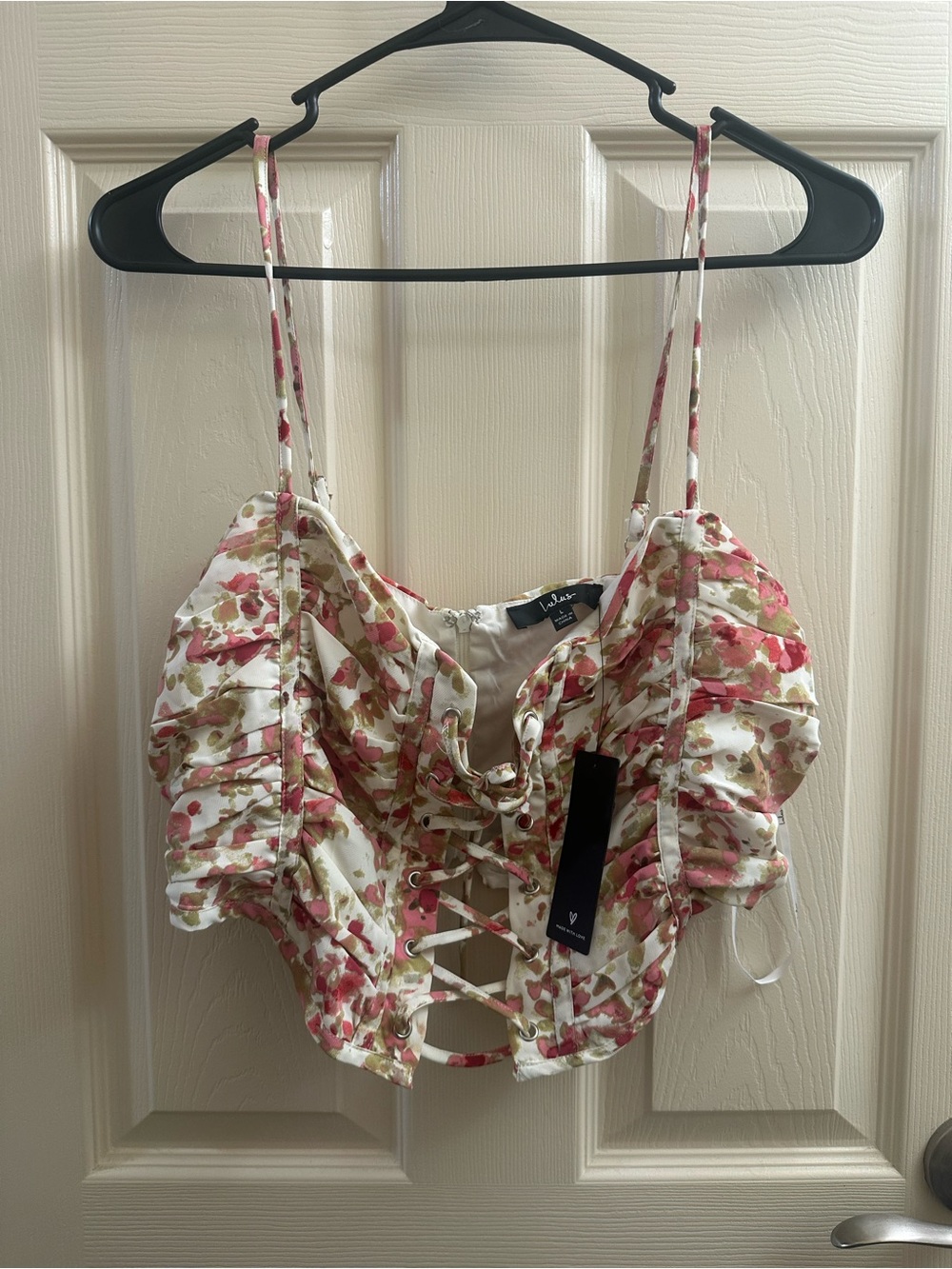 Lulu's White Floral Lace-Up Cropped Cami